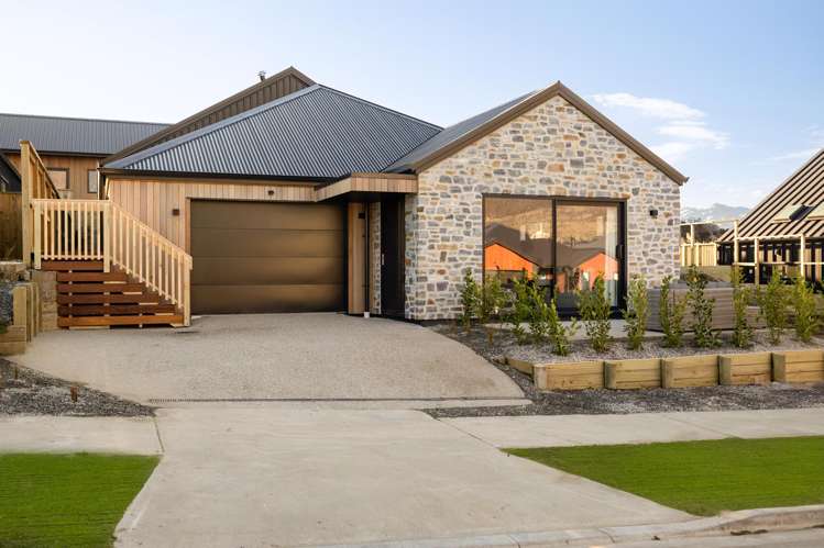 30 Grain Close Jacks Point_34