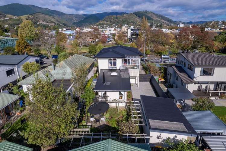 21 Grove Street The Wood_26