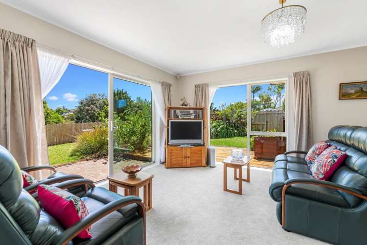 41 Davington Way Pakuranga Heights_8