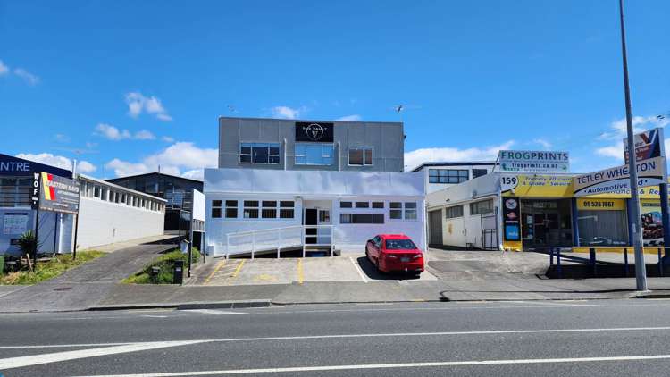 161-167 Apirana Avenue_0