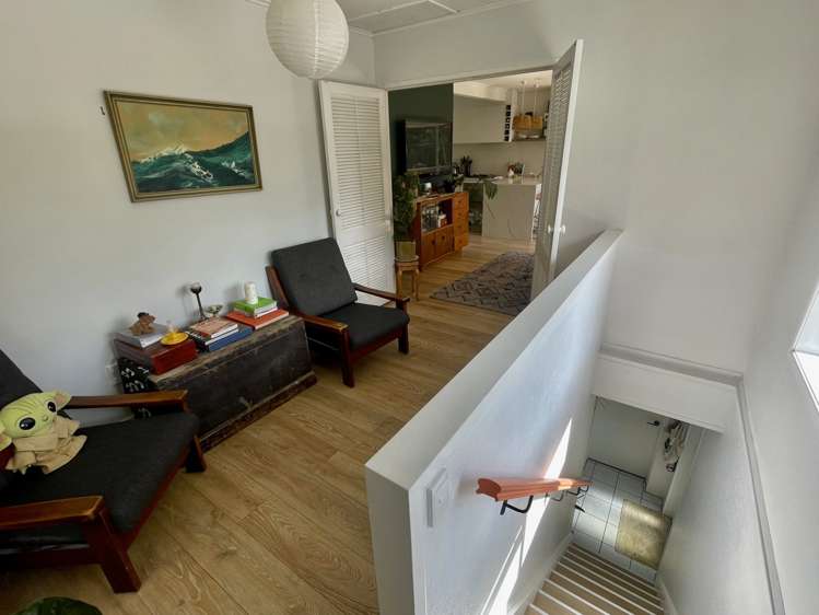 2/24 Lauderdale Road Birkdale_11