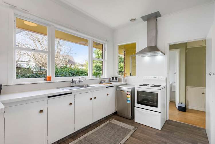 21 Kereru Street Henderson_13