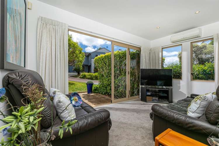 17 Asbury Crescent Campbells Bay_16