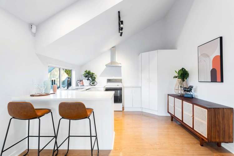 11a Invermay Avenue Mount Roskill_10