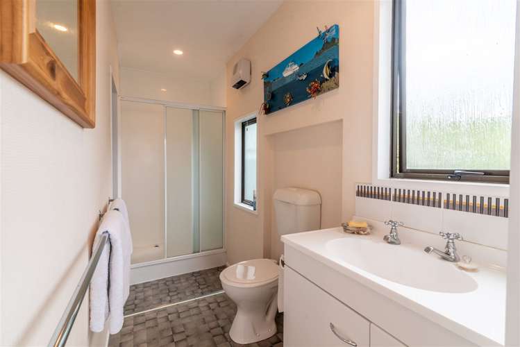 6348 Christchurch Akaroa Road Robinsons Bay_12