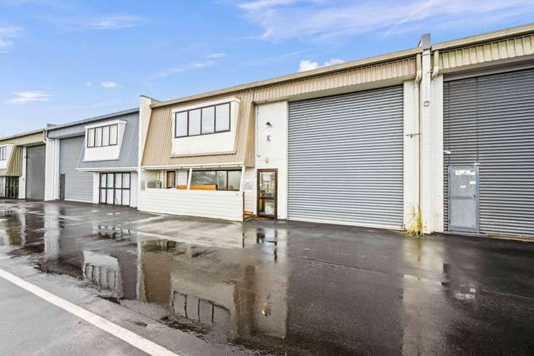 Unit 2/31 Ben Lomond Crescent Pakuranga Heights_2