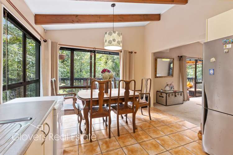 34 Sylvan Valley Avenue Titirangi_6