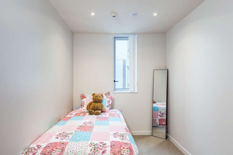 404/27 Don Mckinnon Drive Albany_9