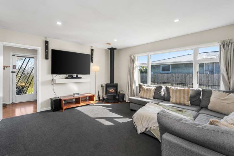 21 Neill Street Hornby_8