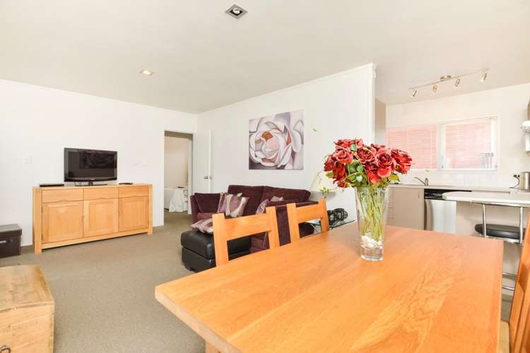 1/74 Cameron Street Onehunga_8