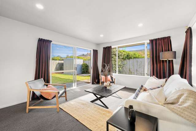 2/17 Cardigan Bay Place Addington_4