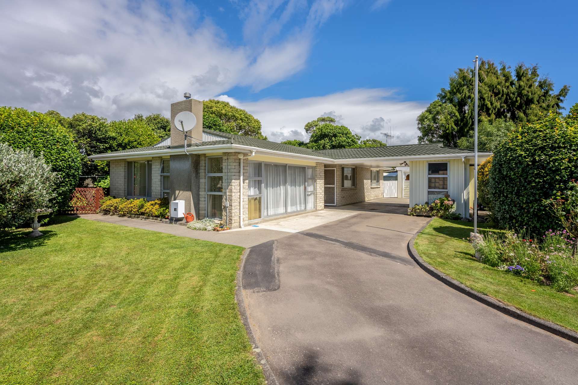 21 Knights Grove Otaki_0