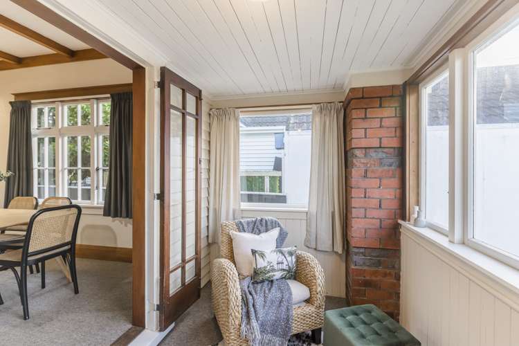 43 Hautana Street Woburn_10