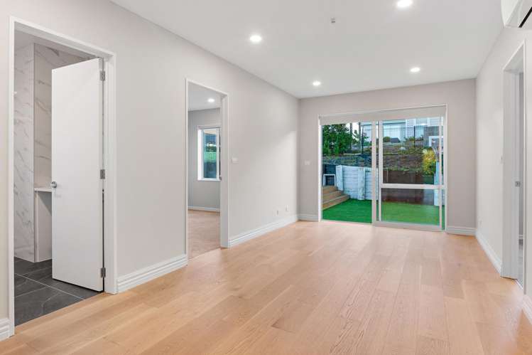 162 Arran Point Parade Orewa_25