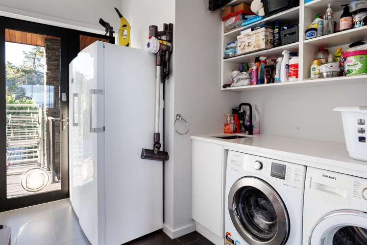 541 Manawahe Road Manawahe_18