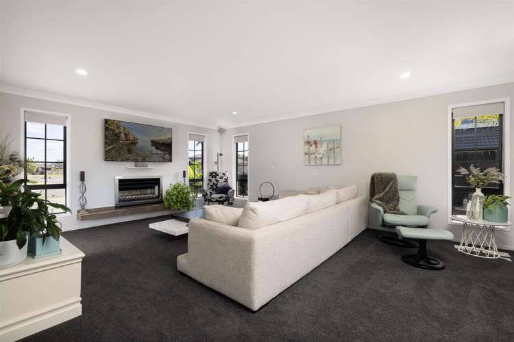 24 Pompano Key Papamoa_12