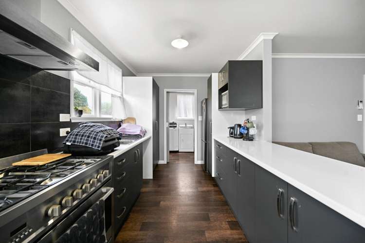 126 Fairfield Road 10458_5