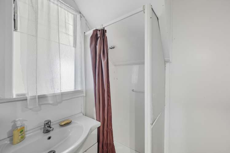 77 Barker Road Marewa_12