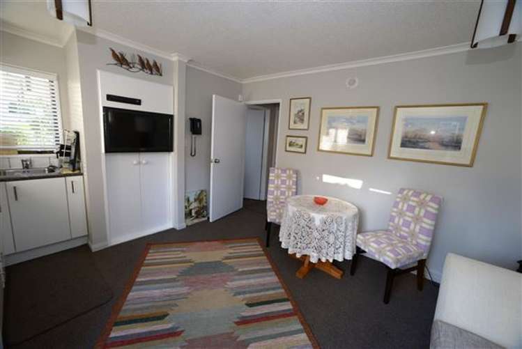 4e Aubrey Street Akaroa_6