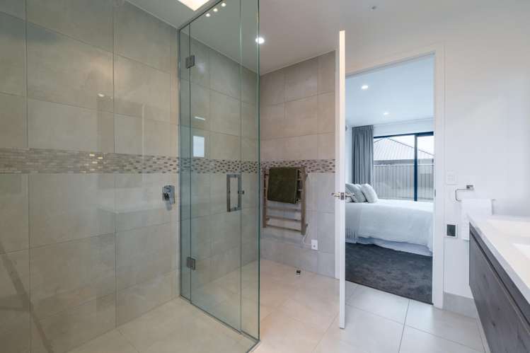 101 Hoffman Court Waikiwi_20