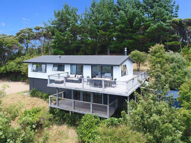 380 Cowes Bay Road Waiheke Island_1