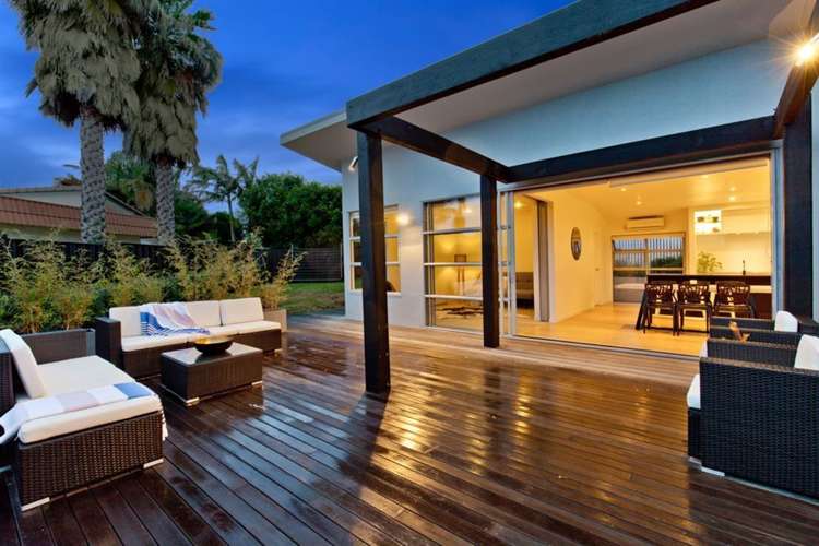 357 Royal Road Massey_25