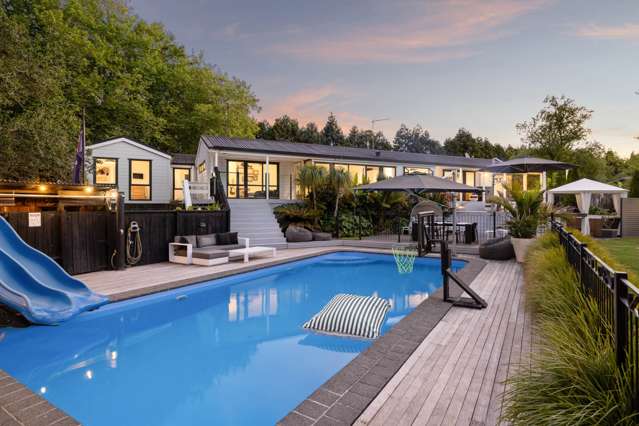 YOUR PRIVATE RESORT ON TOWN’S DOORSTEP