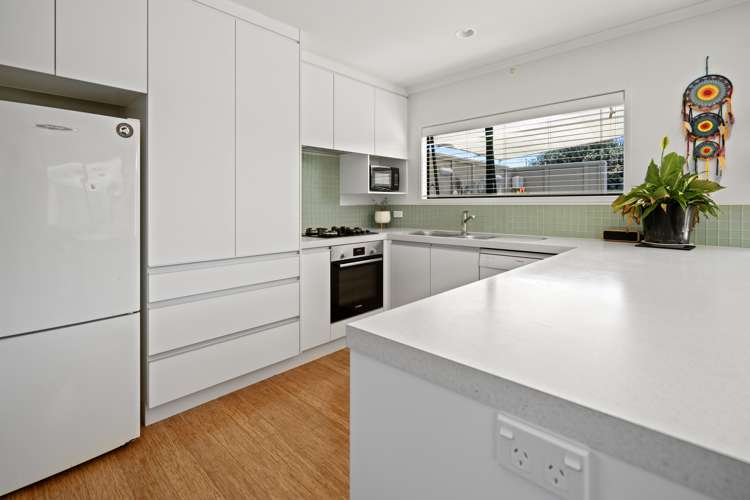 240b Range Road Papamoa_13