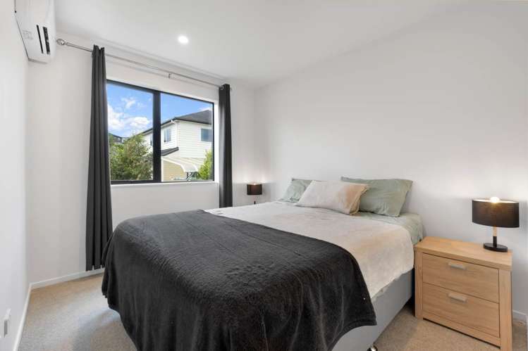 12/26 Springvale Drive Albany_11