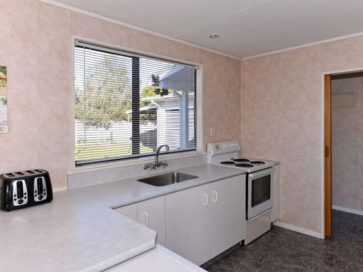 12 Rintoul Place Brightwater_8