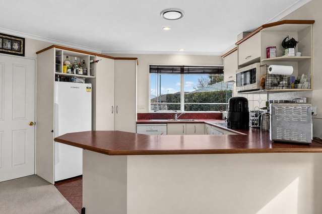 5 Lansbury Court Rototuna North_2