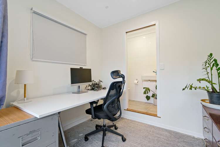 128 Scott Street Leamington_13