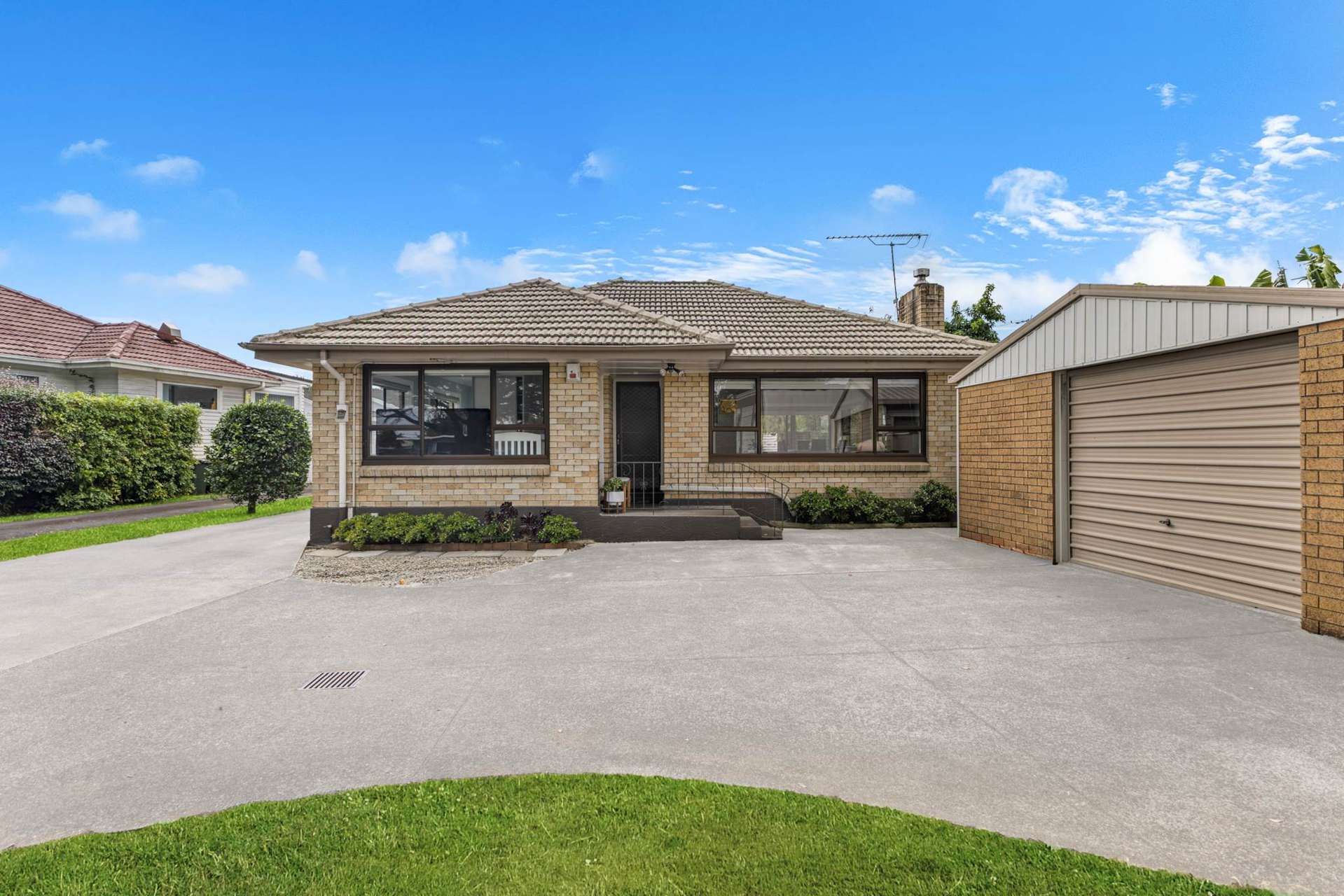 89 Beach Road Pahurehure_0