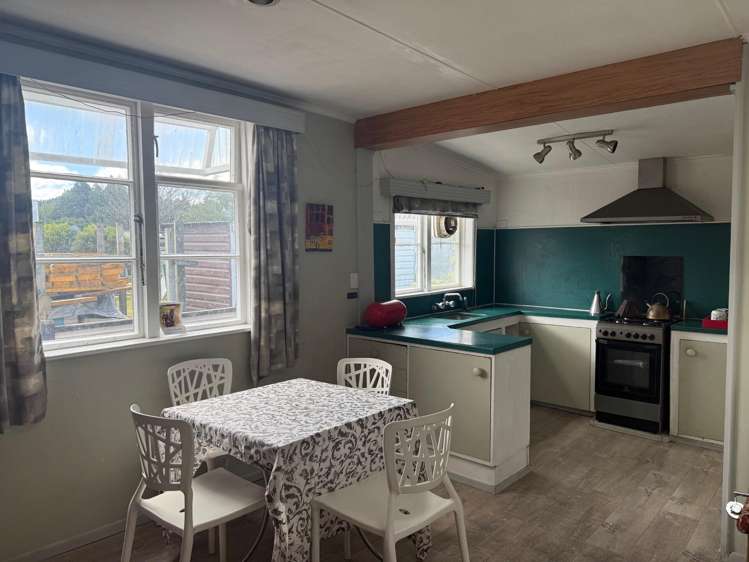 112 Totara St (State Highway 4) Taumarunui_5