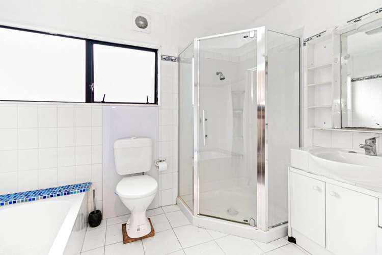 28a Gilletta Road Mt Roskill_12