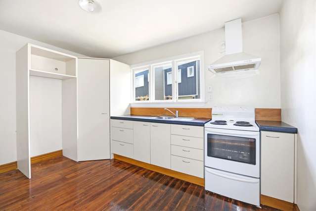 143 Olliviers Road Phillipstown_1