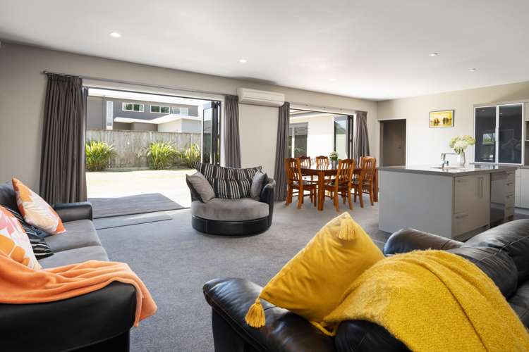 6 Roussel Place Springlands_7