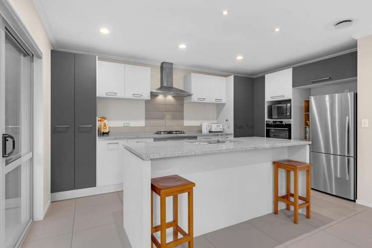 19 Savina Court Flat Bush_5