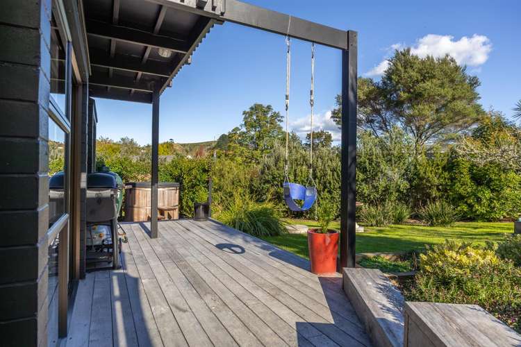 3 Muriwai Road Waimauku_30