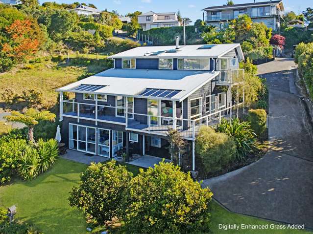 Coastal Room for the Whole Whānau