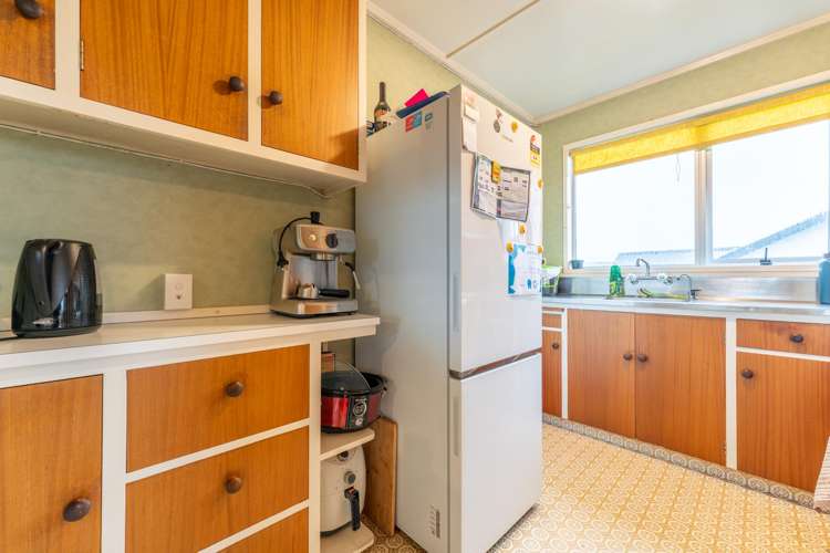 2/95 Avenue Road West End_4