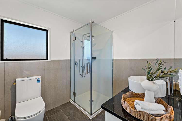 61 Matterhorn Crescent Northpark_22