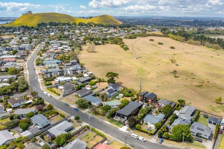 40 Wellesley Road Mangere Bridge_20