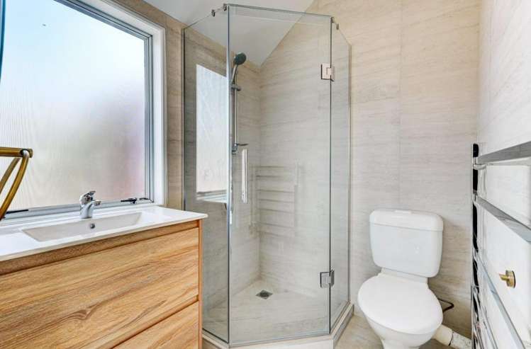 3 Charles Prevost Drive 10699_8