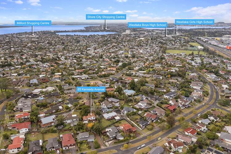 85 Kennedy Avenue Forrest Hill_18