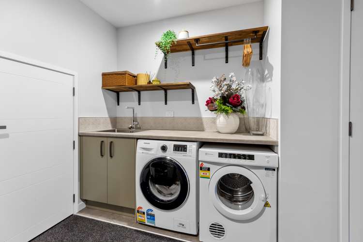 16 Mearns Way Ohauiti_26