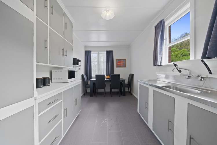 51 Wilkie Crescent Naenae_5