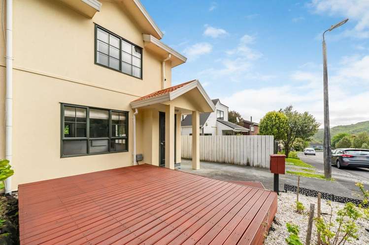 16B Parsons Glen Karori_4