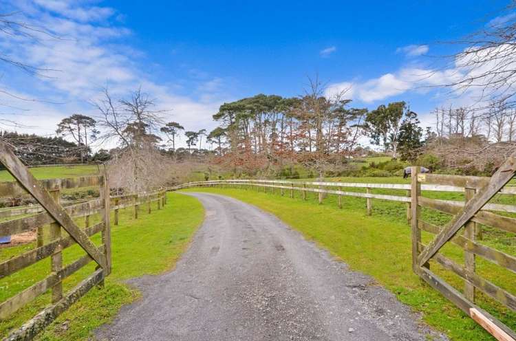 43 Barrett Road Riverhead_12