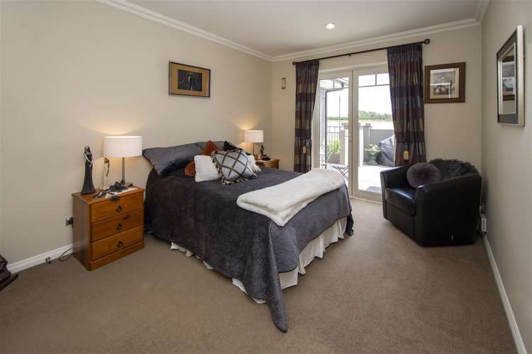 36 Globe Bay Drive Templeton_16